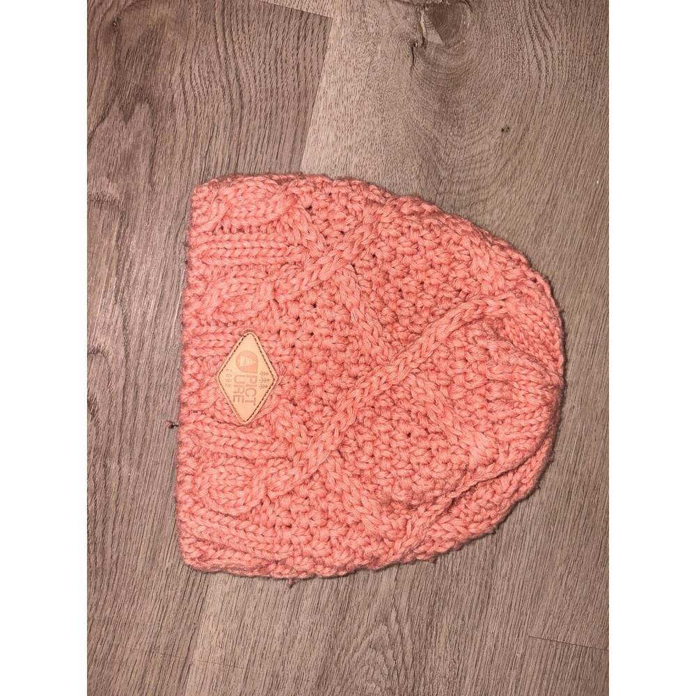 Picture Organic Clothing polyester/Wool Cable Knit Beanie Hat Women GUC